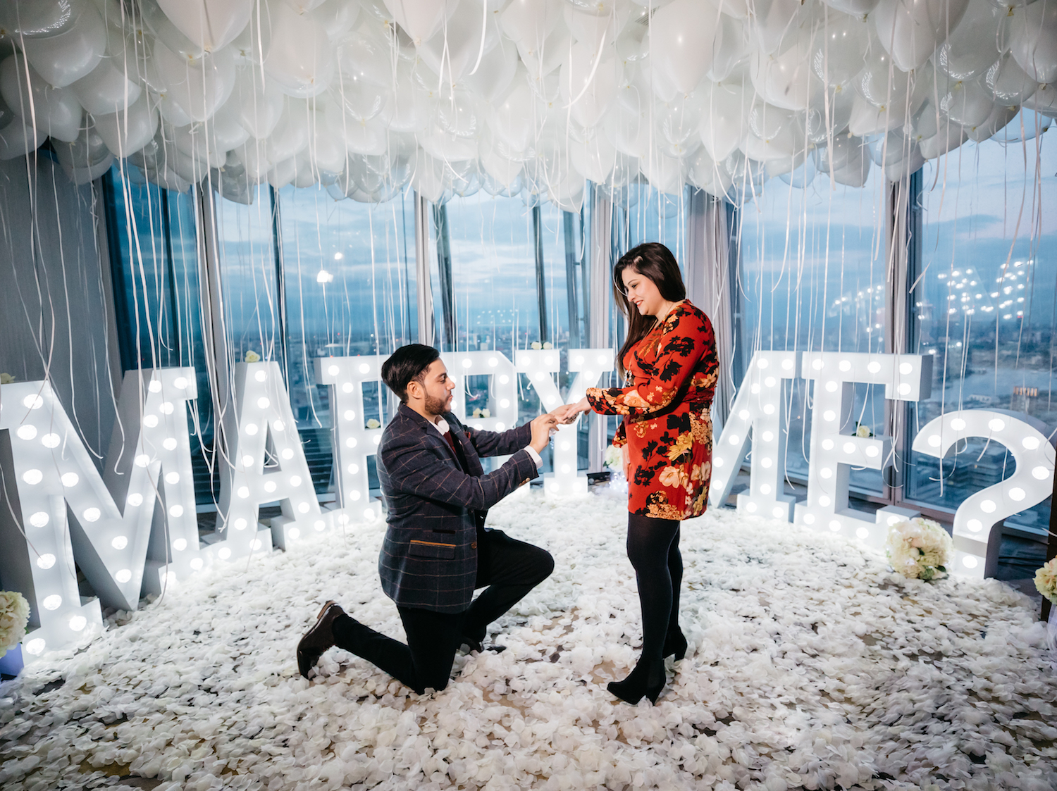 Marry Me Lights - Propose at The Shard - The One Romance